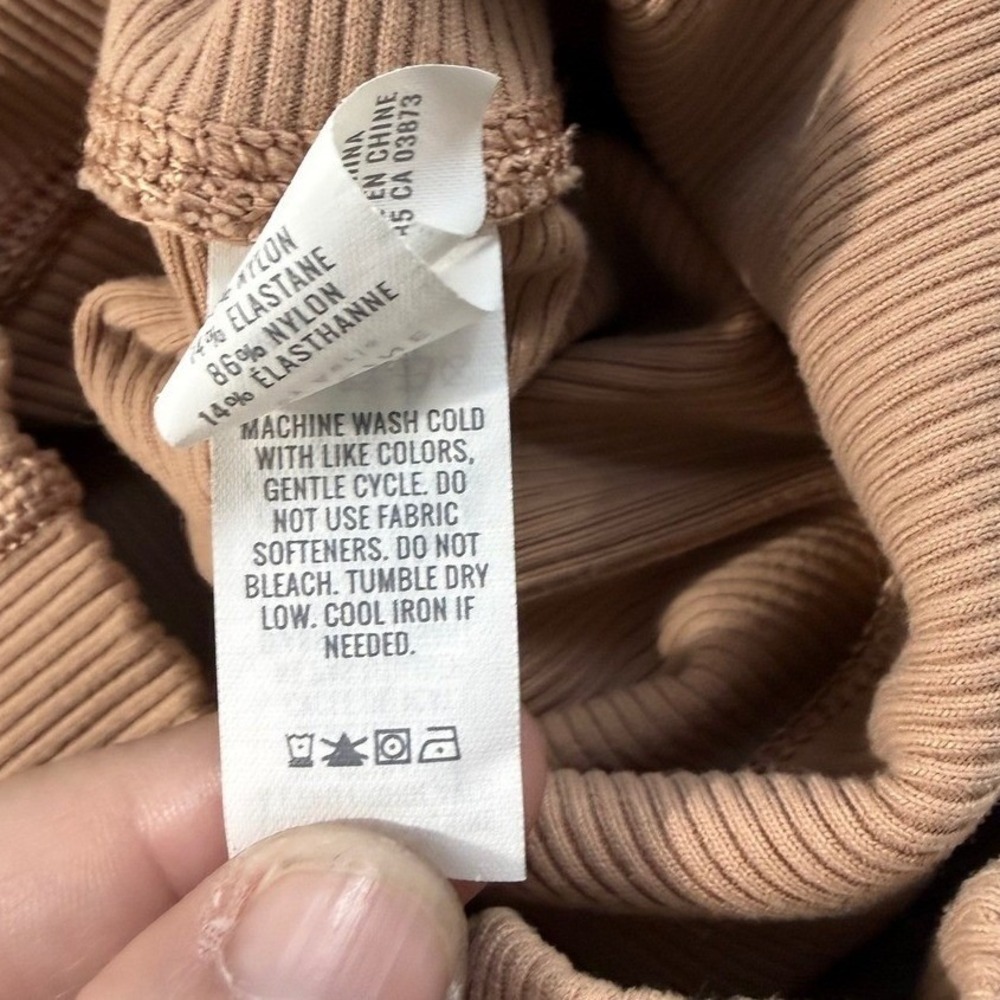 OFFLINE by Aerie Ribbed High Waisted Biker Shorts Tan Brown M 3134514674 - Picture 4 of 9